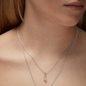 Maria Nilsdotter - Tiny Claw Pearl Necklace